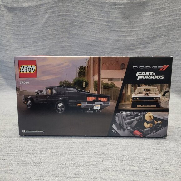 LEGO 76912- Speed Champions Fast & Furious 1970 Dodge Charger R/T - Picture 4 of 6